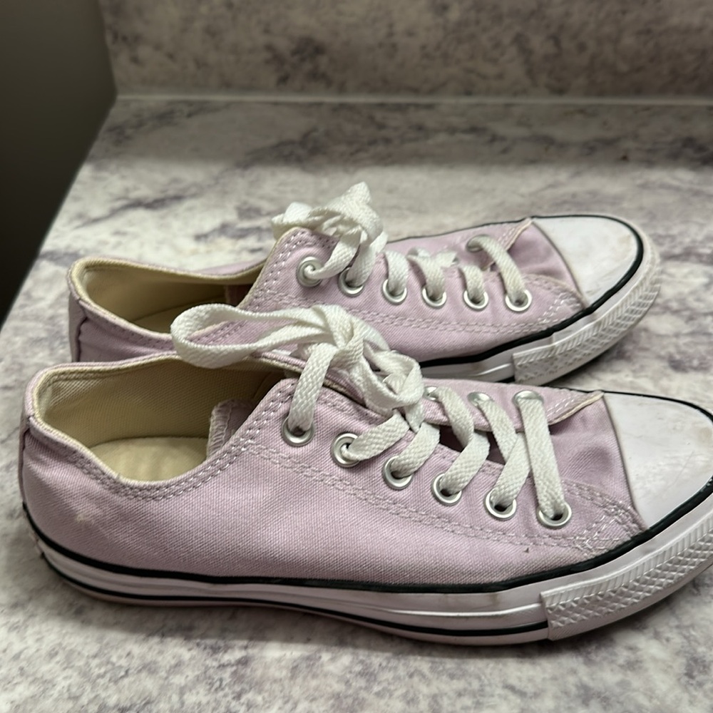 Converse all star sneakers lavender size w 7 m 5 - Picture 2 of 5